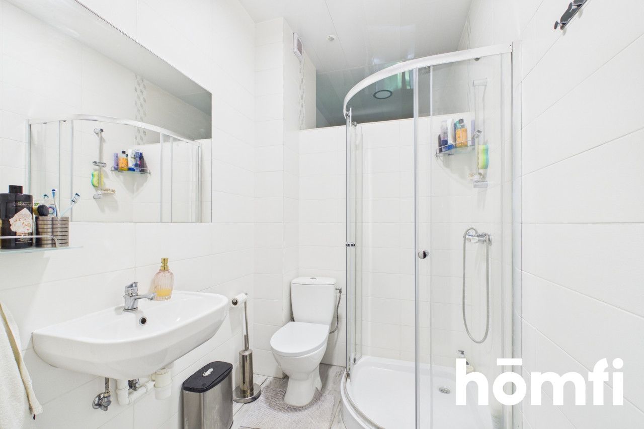 615 m² building for hostel/services - Комерційне приміщення - Продаж - Ruda Śląska, Orzegów