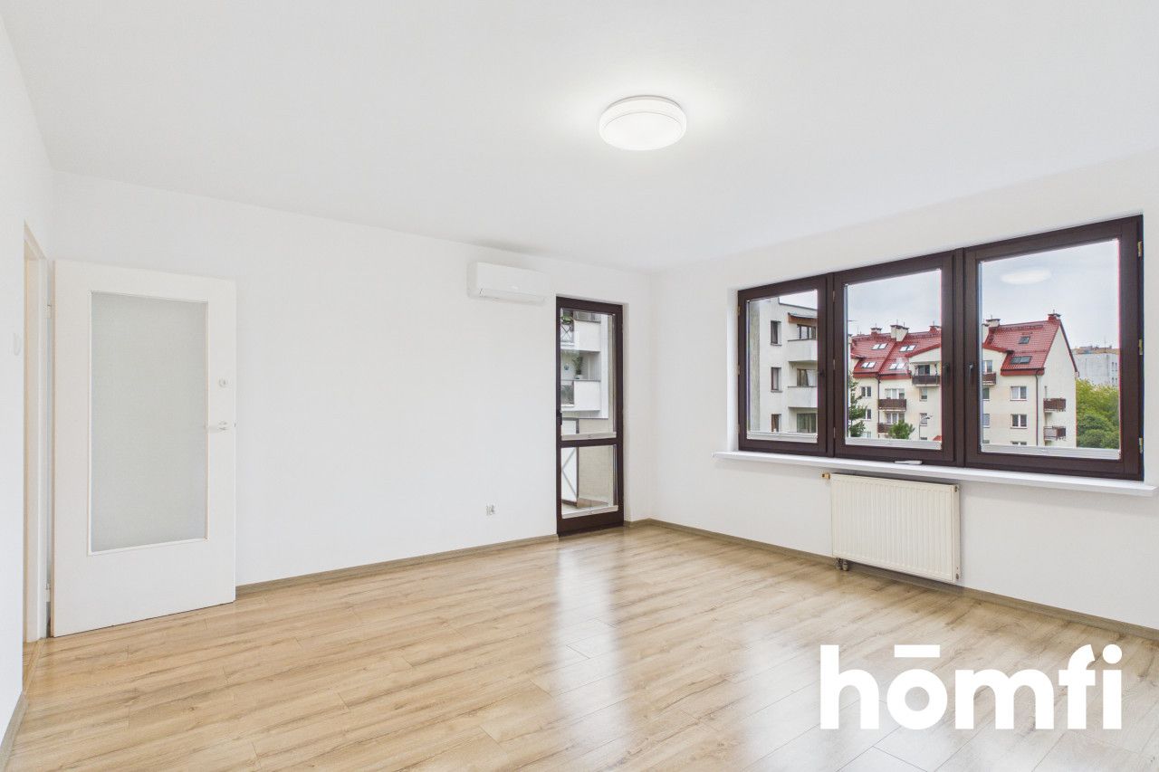Two rooms with separate kitchen, balcony - Apartment - Sale - Kraków, Podgórze / Kurdwanów