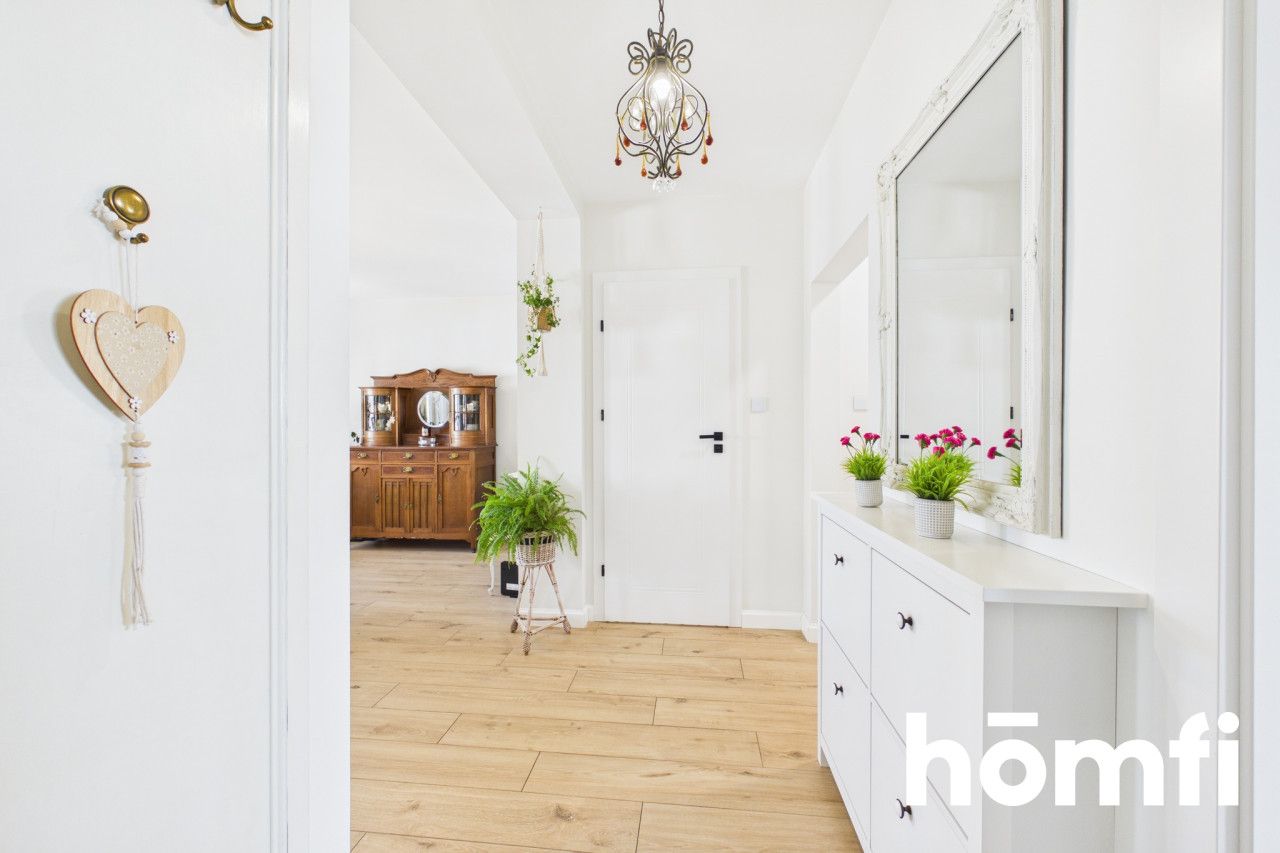 Renovated Apartment with a Beautiful Panoramic View - Квартира - Продаж - Toruń, Na Skarpie