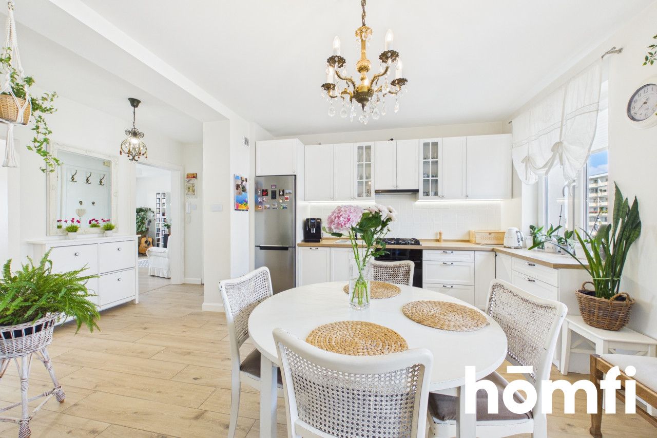 Renovated Apartment with a Beautiful Panoramic View - Квартира - Продаж - Toruń, Na Skarpie