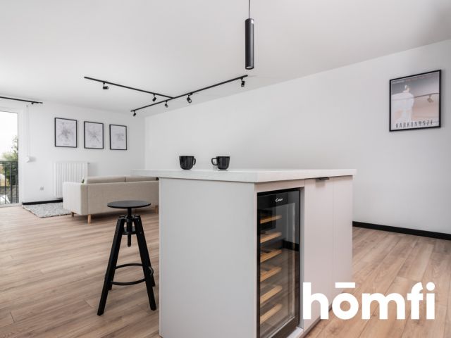 2-bedroom apartment with balcony and 2 garage spaces - Apartment - Rent - Wrocław, Krzyki