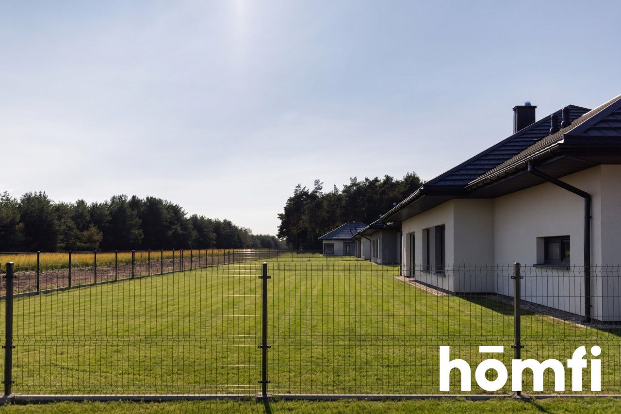 100 m² house with a fireplace | 4 rooms | 2-car garage | 650 m² garden - House - Sale - Legionowski, Serock / Ludwinowo Zegrzyńskie