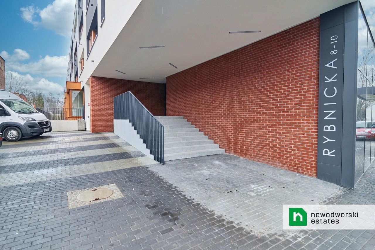 2 rooms apartment right next to Park Wschodni 2900 PLN - Квартира - Оренда - Wrocław, Krzyki / Księże Małe