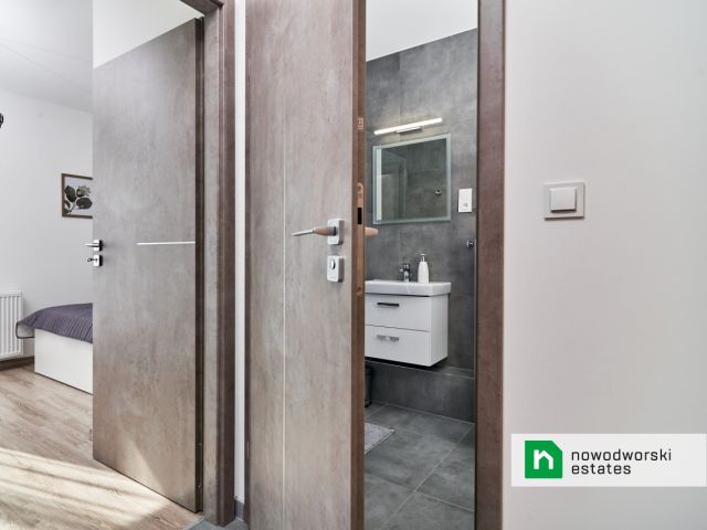 2 rooms apartment right next to Park Wschodni 2800 PLN - Квартира - Оренда - Wrocław, Krzyki / Księże Małe