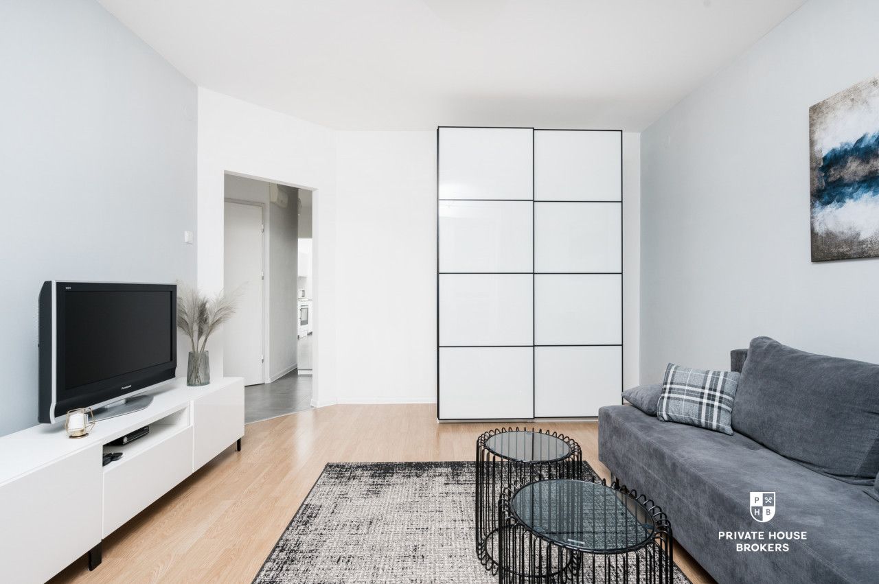 Stylish studio with seperate kitchen 32m2 at Ostatnia st - Apartment - Rent - Kraków, Śródmieście / Prądnik Czerwony