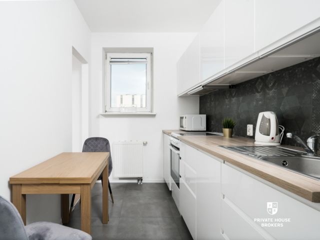 Stylish studio with seperate kitchen 32m2 at Ostatnia st - Apartment - Rent - Kraków, Śródmieście / Prądnik Czerwony
