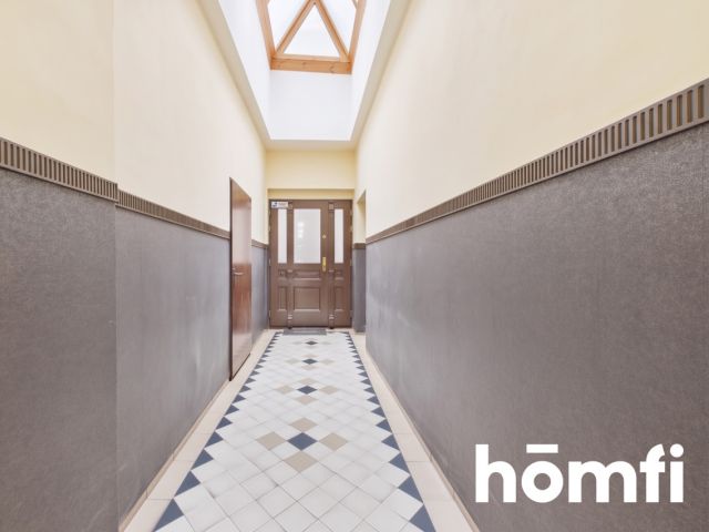 avant-garde premises - 81 m² | large mezzanine | Old Town - St. Catherine Street - Комерційне приміщення - Продаж - Toruń, Stare Miasto