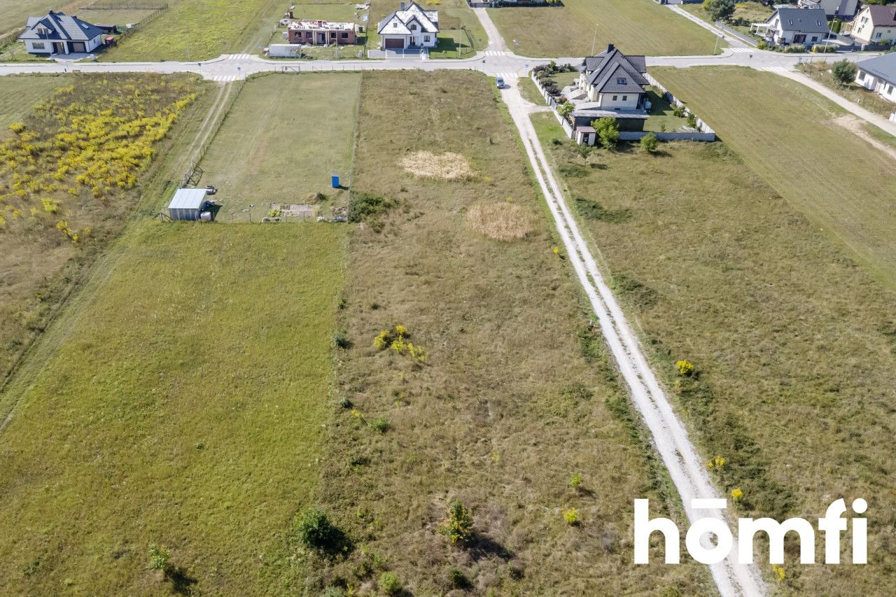 927 m² Plot in Kowala, Just 10 km from Kielce - Ділянка - Продаж - Kielecki, Nowiny / Kowala