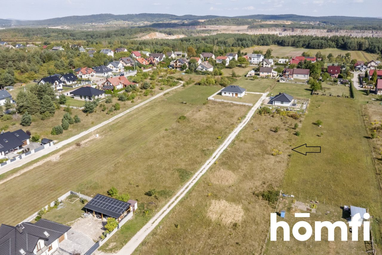 927 m² Plot in Kowala, Just 10 km from Kielce - Ділянка - Продаж - Kielecki, Nowiny / Kowala