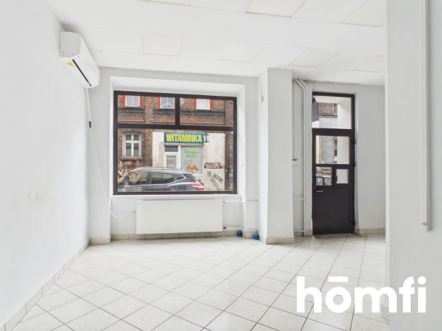 Ground Floor Commercial Unit | 2 Storefront Windows | Near DTŚ 54m² - Commercial premises - Rent - Świętochłowice, Zgoda
