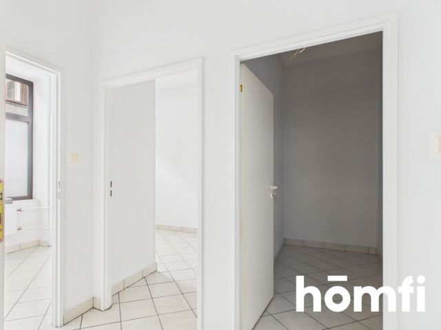 Ground Floor Commercial Unit | 2 Storefront Windows | Near DTŚ 54m² - Commercial premises - Rent - Świętochłowice, Zgoda