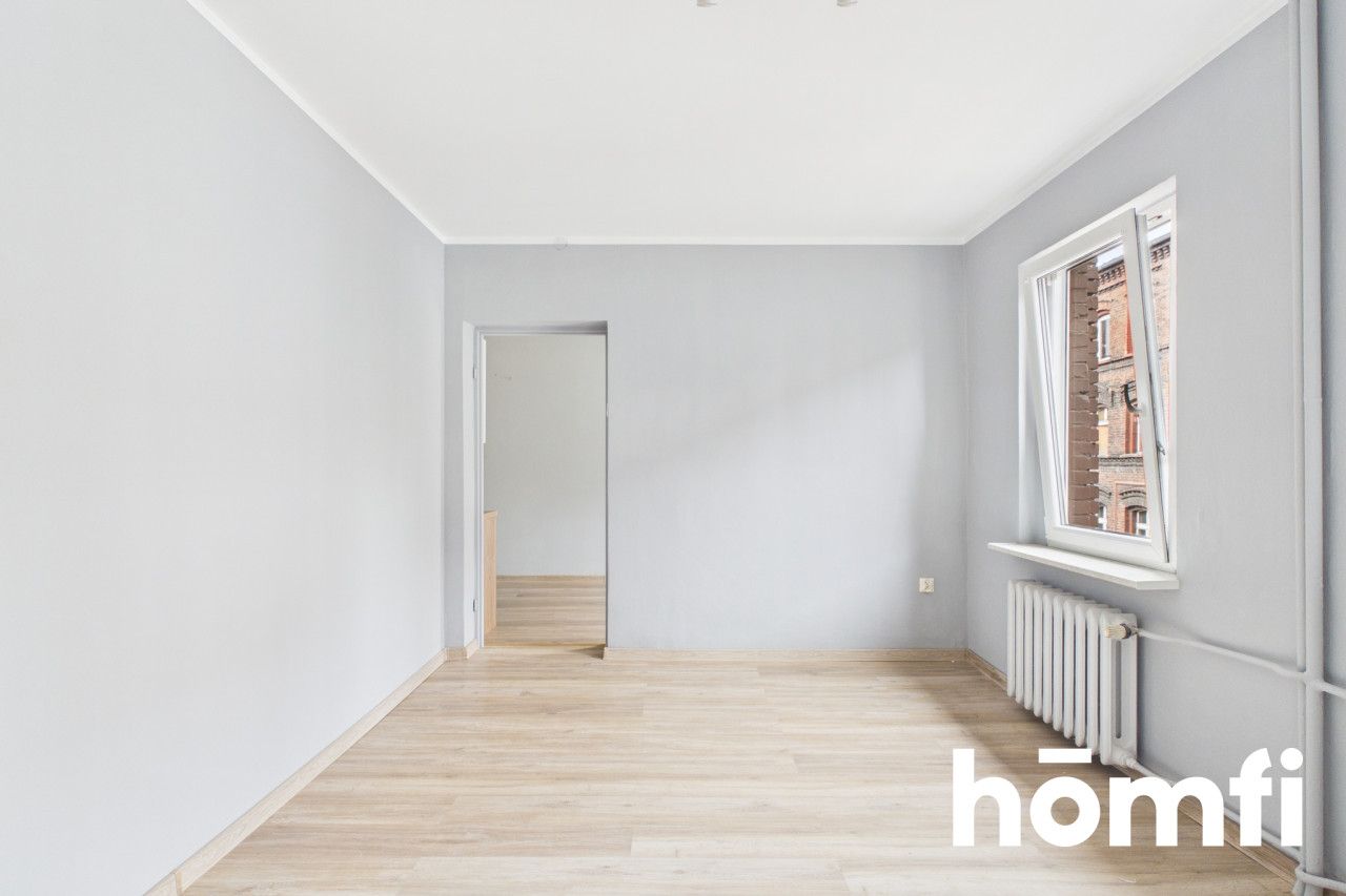 Freshly renovated! 4 rooms + separate kitchen - Apartment - Rent - Świętochłowice, Zgoda
