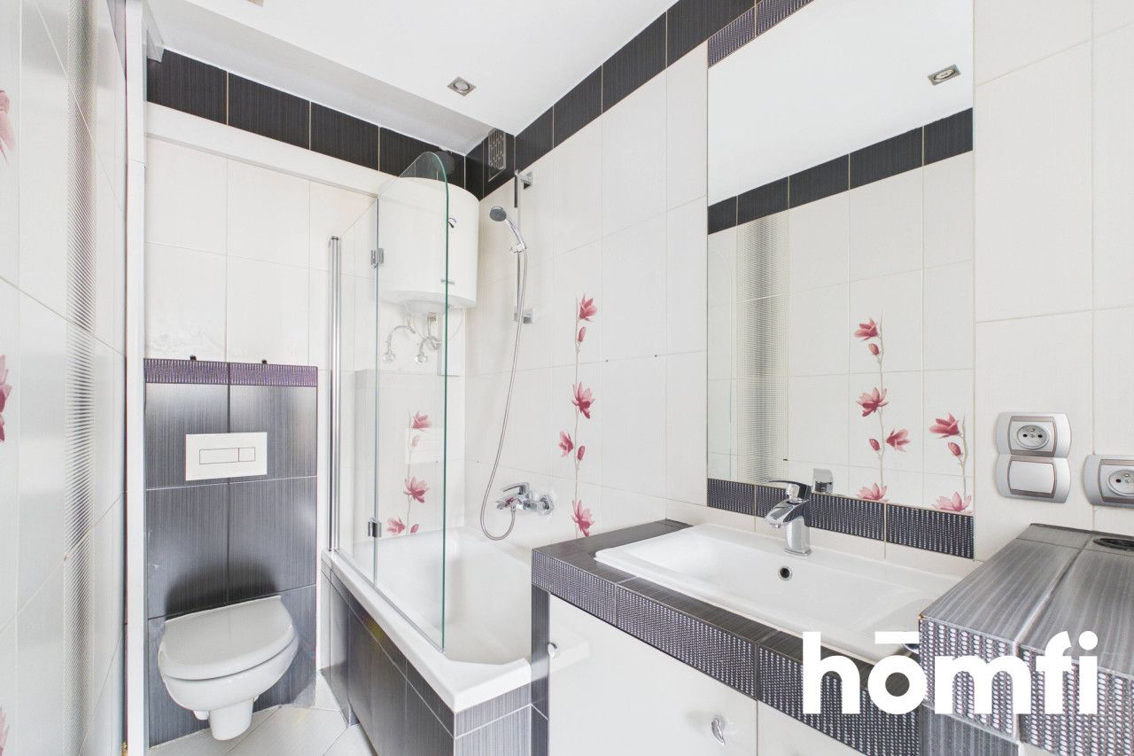 Freshly renovated! 4 rooms + separate kitchen - Apartment - Rent - Świętochłowice, Zgoda