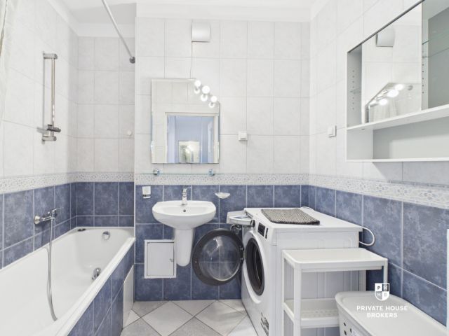 Przestronne 3 pokoje z balkonem, Konecznego - Mieszkanie - Sprzedaż - Kraków, Krowodrza