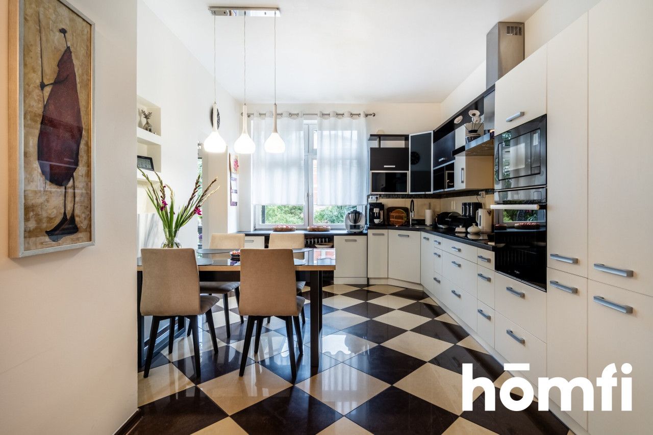 Nysa: Turnkey business & house near Court - House - Sale - Nyski, Nysa