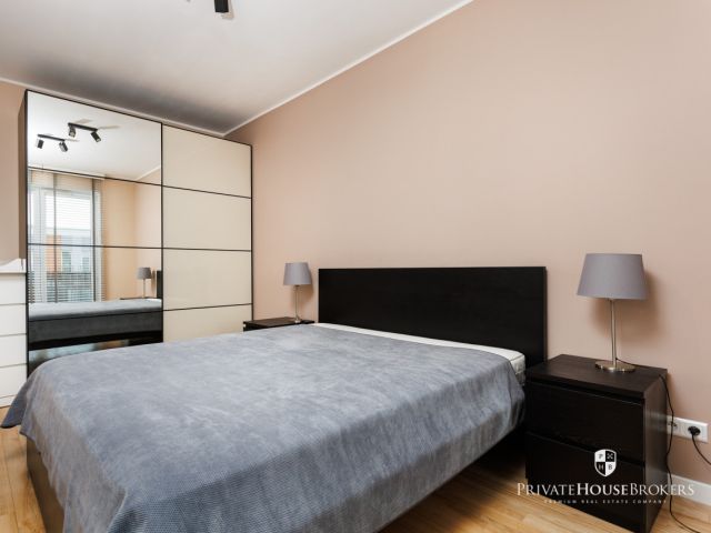 Słoneczne mieszkanie na ostatni piętrze z tarasem| Grzegórzki| Klimatyzowany Apartament - Mieszkanie - Wynajem - Kraków, Śródmieście / Grzegórzki