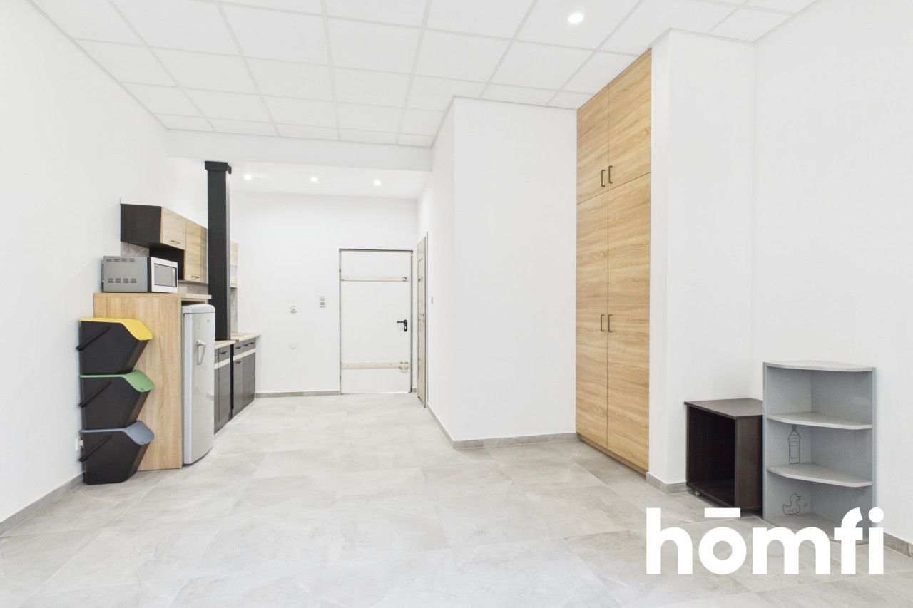 70 m² Commercial Premises for Rent | Łódź City Centre | Radwańska Street | 2 Entrances - Commercial premises - Rent - Łódź, Śródmieście
