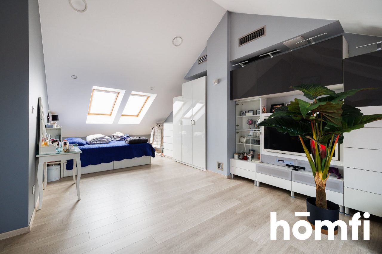 Large house in Kraków - Дім - Продаж - Kraków, Nowa Huta / Mistrzejowice