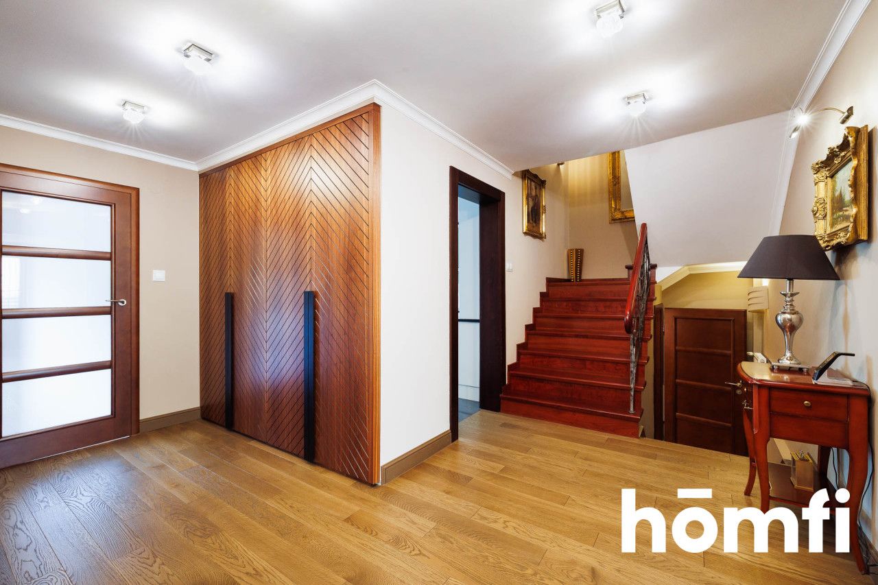 Large house in Kraków - Дім - Продаж - Kraków, Nowa Huta / Mistrzejowice