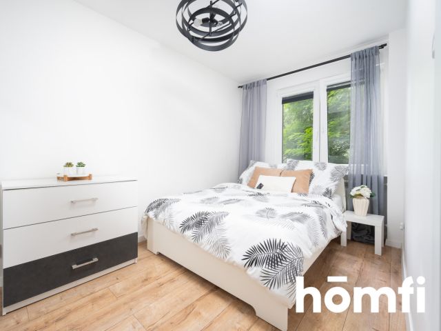 Bright 3-Bedroom Apartment After Renovation | Balcony | Green Surroundings | Move-in Ready - Квартира - Продаж - Kraków, Podgórze / Bieżanów-Prokocim