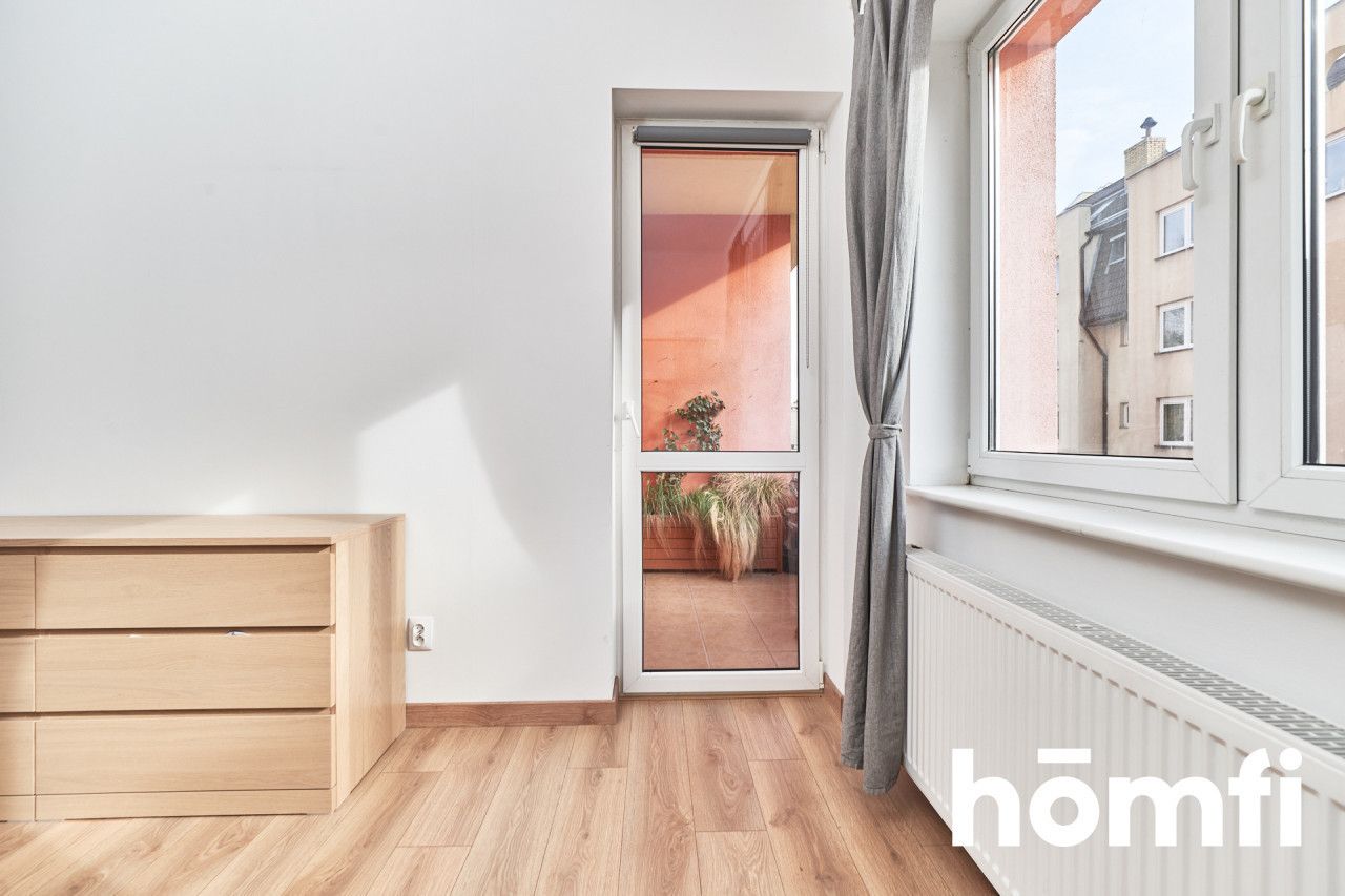 2-room apartment with a separate kitchen on the Oder River - Apartment - Rent - Wrocław, Śródmieście / Ołbin