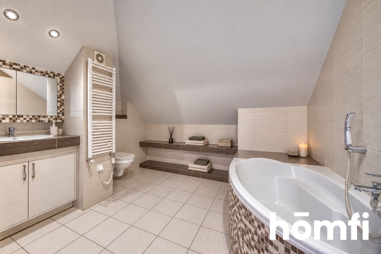 DOM PREMIUM | 10,7 a | GARAŻ | FOTOWOLTAIKA - Dom - Sprzedaż - Mielecki, Mielec