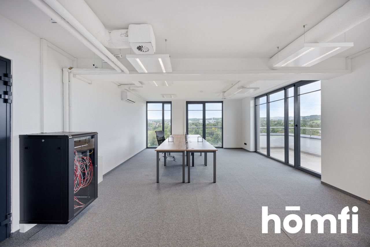 184 m² of Private Terraces | Modern Open-Plan Office Space - Commercial premises - Rent - Rzeszów, Zalesie