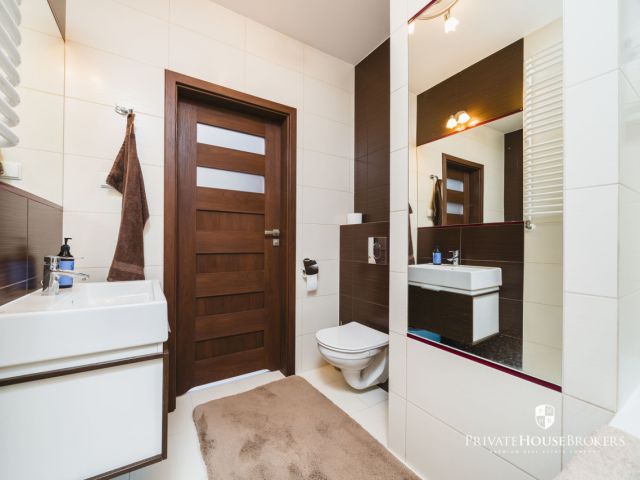 Cozy apartment on the top floor at Śliczna street - Apartment - Rent - Kraków, Śródmieście