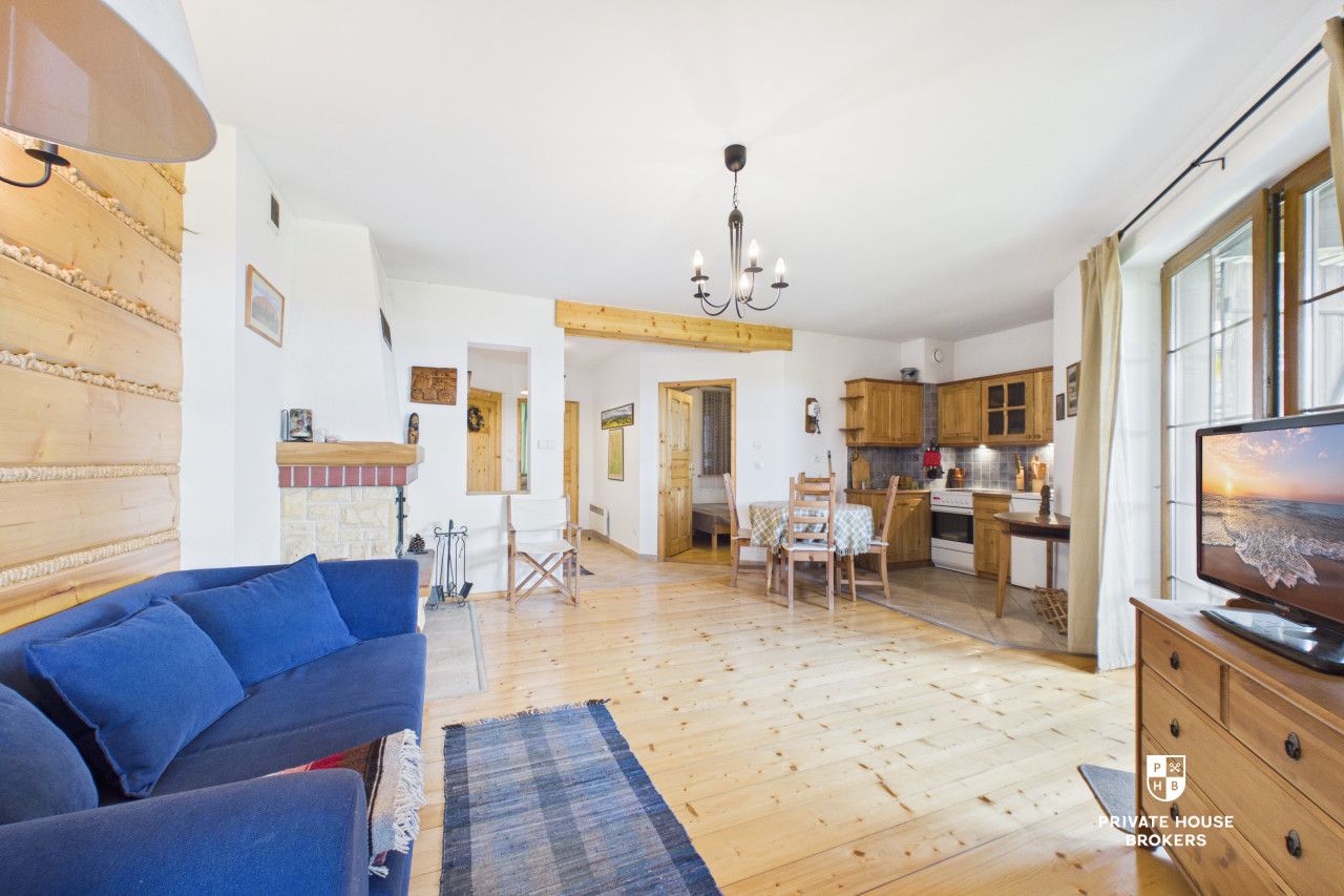 Mountain Retreat in Zakopane Style | Scenic Balcony | 45 m² | Zakopane - Apartment - Sale - Tatrzański, Zakopane