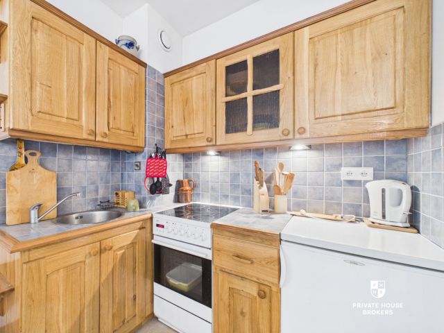Mountain Retreat in Zakopane Style | Scenic Balcony | 45 m² | Zakopane - Apartment - Sale - Tatrzański, Zakopane