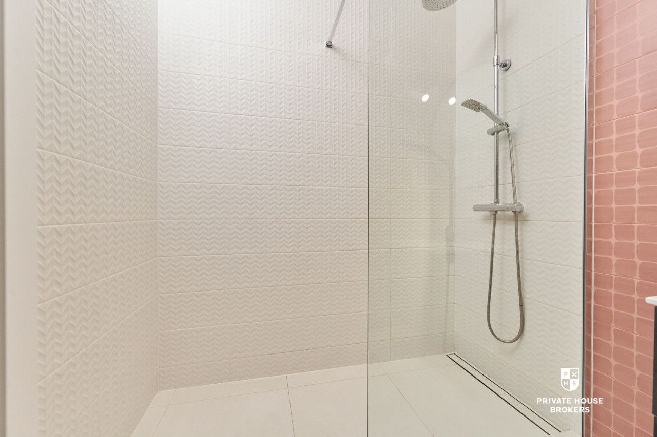 Studio apartment with a balcony and internet, close to the city center. - Apartment - Rent - Wrocław, Śródmieście