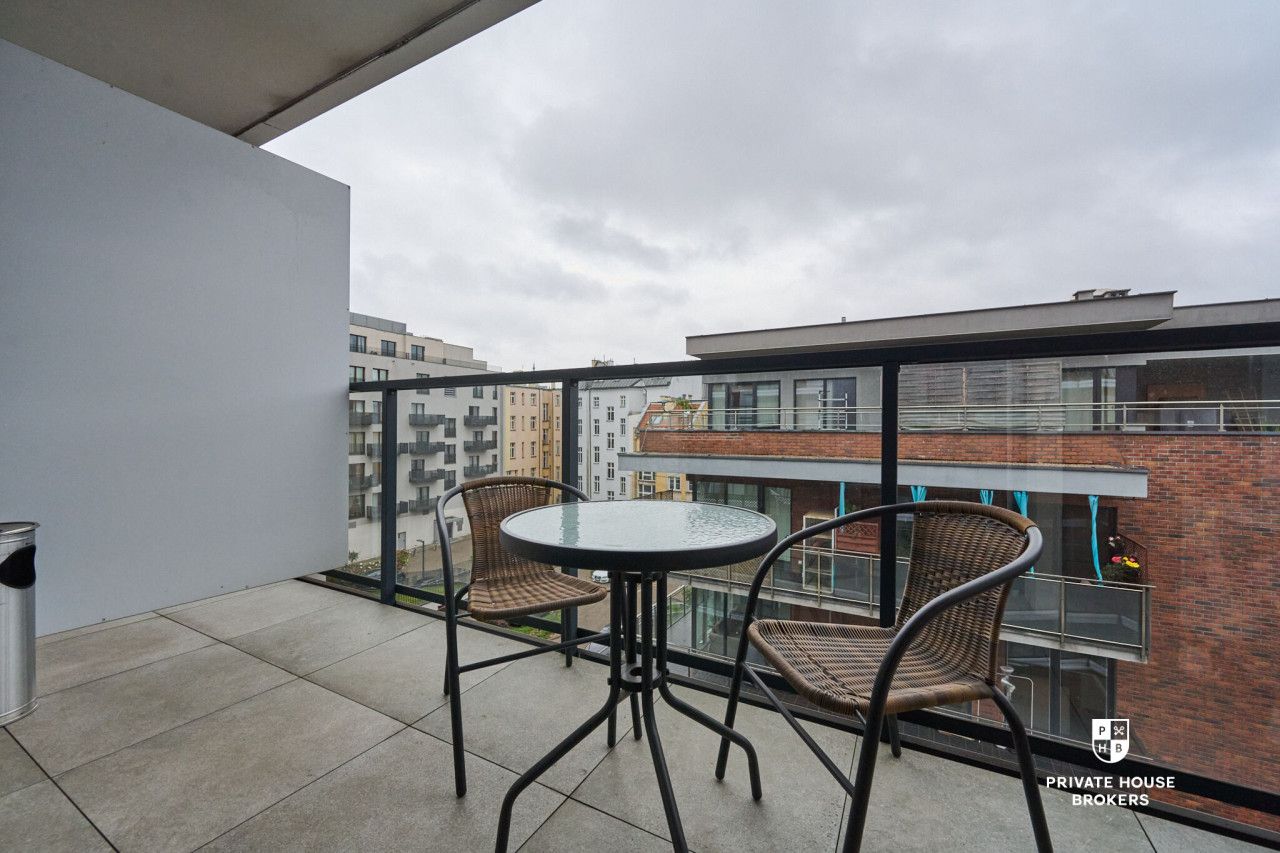 3-room, spacious apartment with a huge garden - Apartment - Rent - Wrocław, Śródmieście