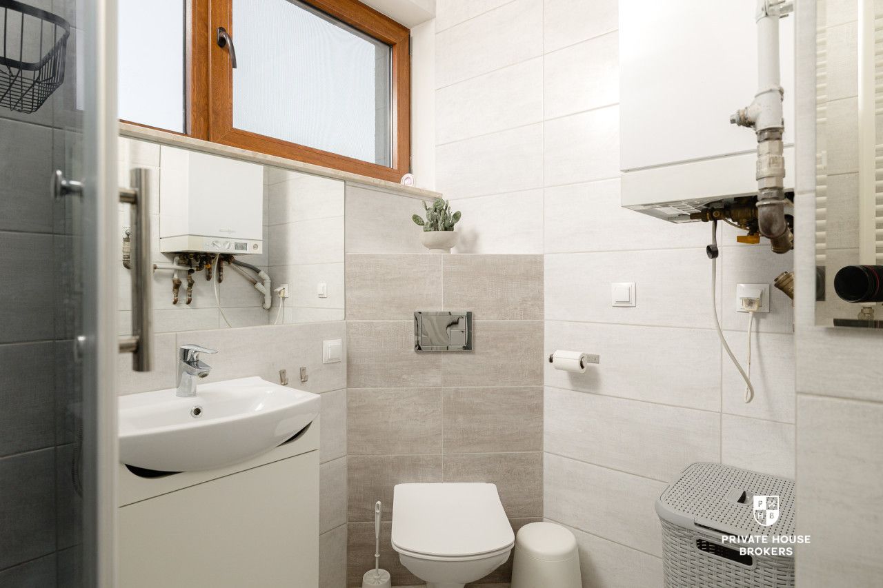 Sunny, attractive, well-laid-out – 4 rooms with a balcony - Apartment - Sale - Wrocław, Krzyki / Ołtaszyn