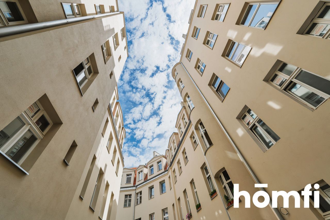 105 m² with Soul | Historic 1895 Building | Bay Window & Moldings | Downtown Poznań - Apartment - Sale - Poznań, Stare Miasto
