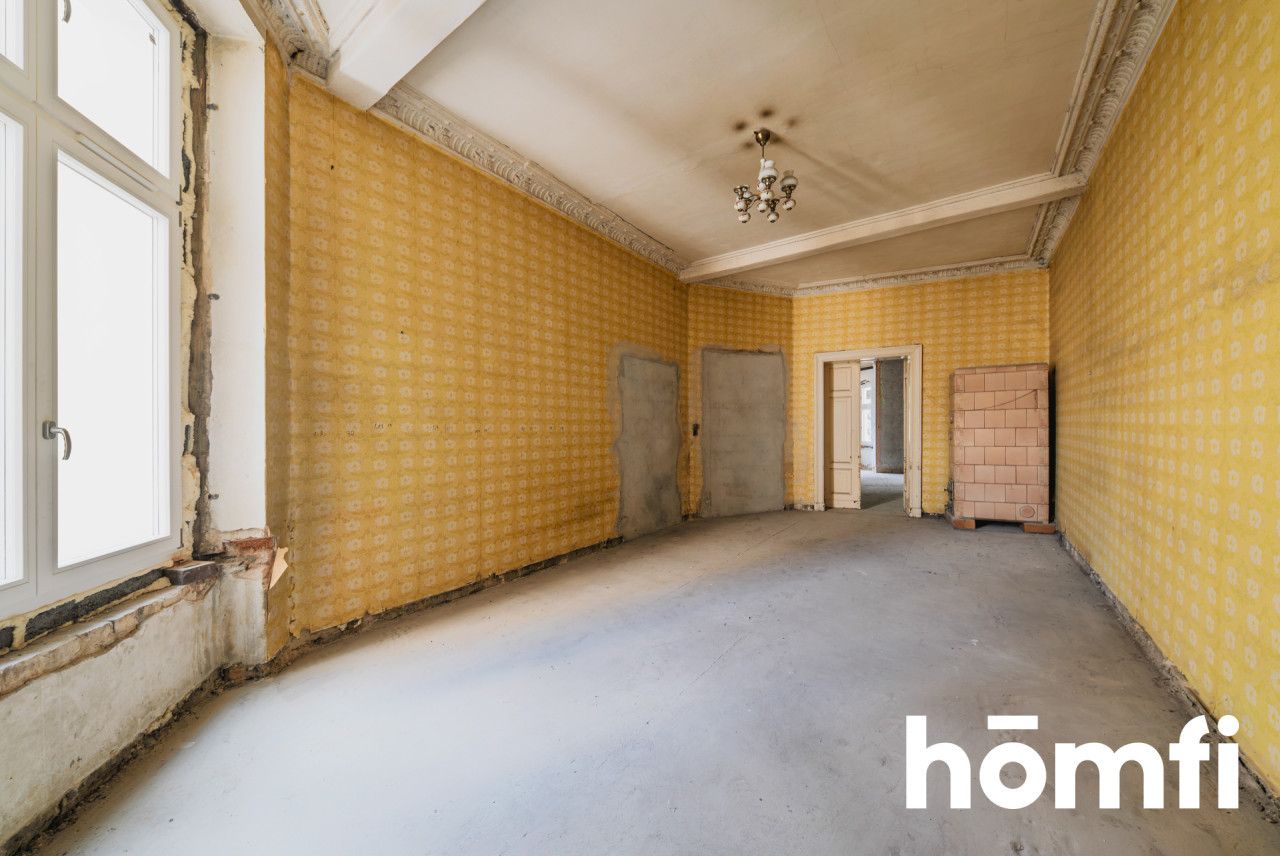 105 m² with Soul | Historic 1895 Building | Bay Window & Moldings | Downtown Poznań - Apartment - Sale - Poznań, Stare Miasto