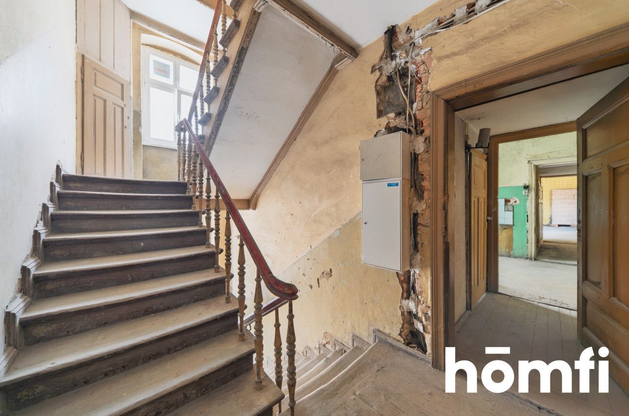 105 m² with Soul | Historic 1895 Building | Bay Window & Moldings | Downtown Poznań - Apartment - Sale - Poznań, Stare Miasto