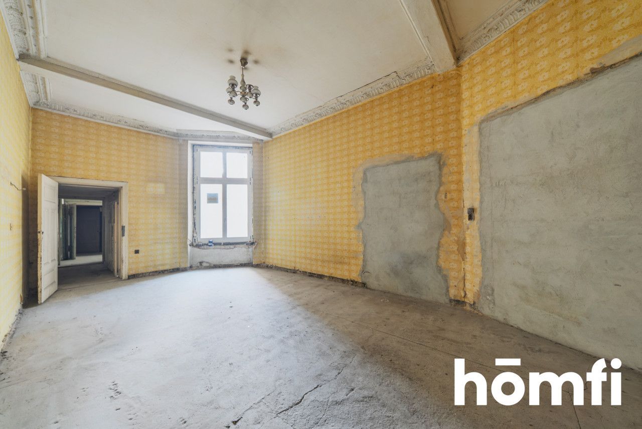 105 m² with Soul | Historic 1895 Building | Bay Window & Moldings | Downtown Poznań - Apartment - Sale - Poznań, Stare Miasto