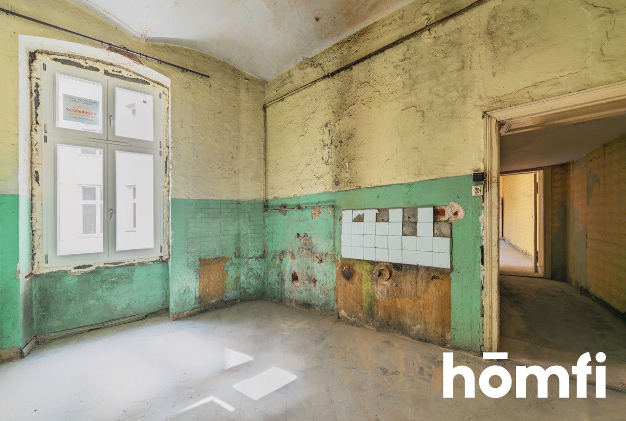 105 m² with Soul | Historic 1895 Building | Bay Window & Moldings | Downtown Poznań - Apartment - Sale - Poznań, Stare Miasto