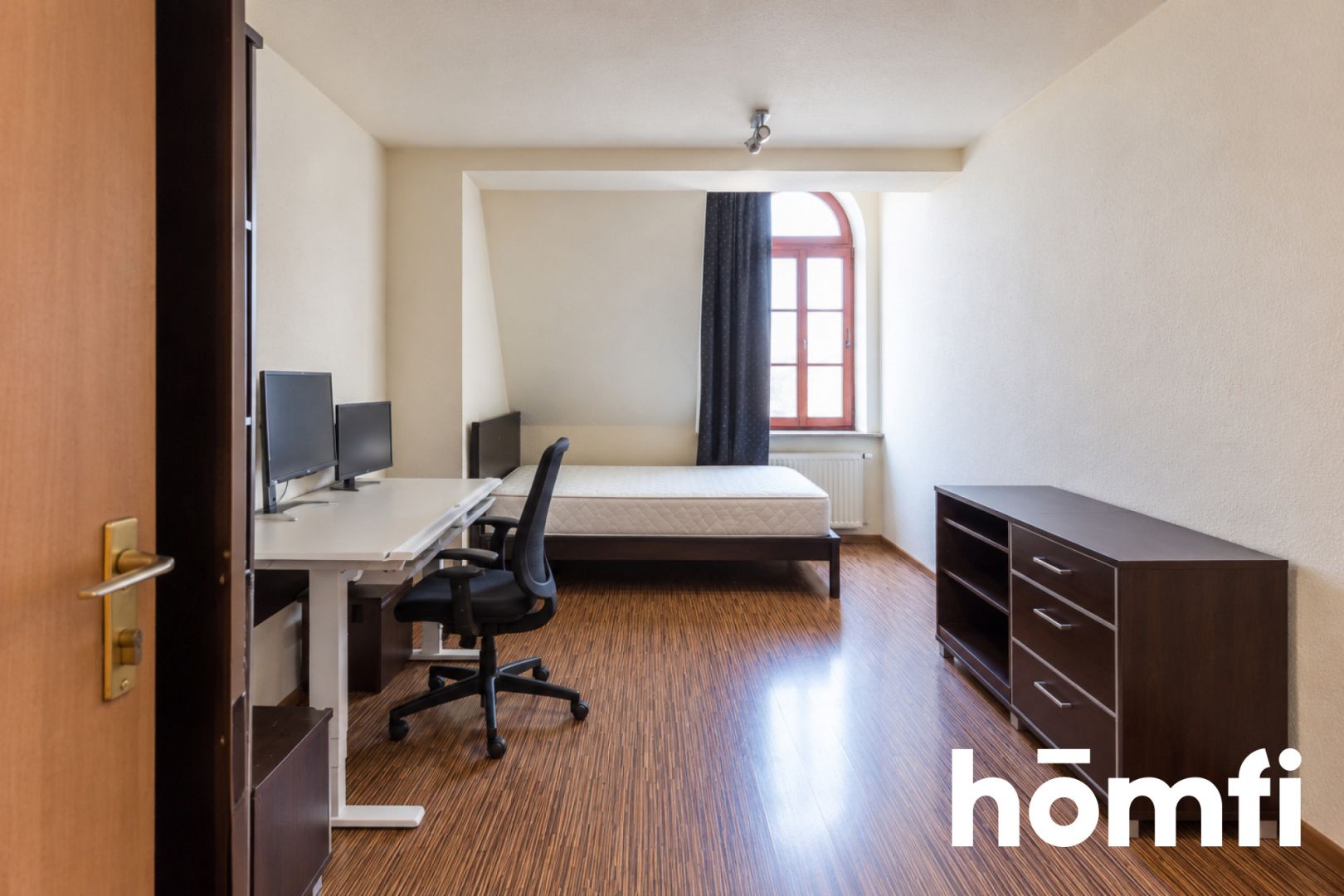 Spacious Apartment in the Centre of Katowice – Mariacka Street - Apartment - Sale - Katowice, Śródmieście