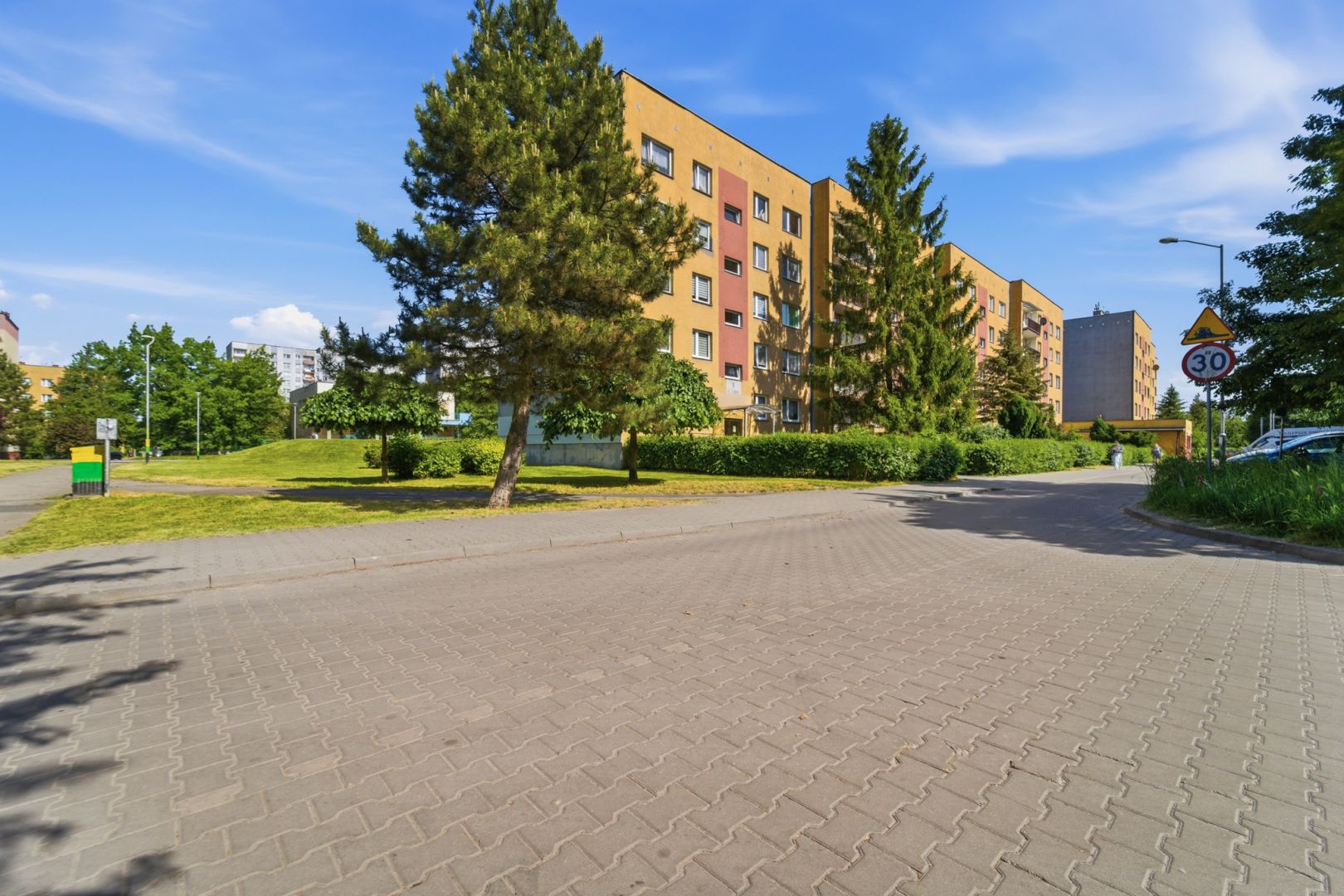 3 ROOMS | AIRCON |63.40 m²| KATOWICE PIOTROWICE - Квартира - Продаж - Katowice, Piotrowice