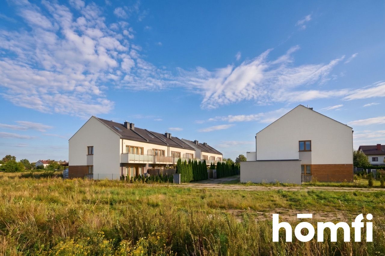 House + garage for the price of a flat! End unit - Квартира - Продаж - Wrocławski, Siechnice / Radwanice
