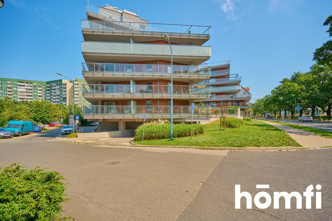 Studio apartment with a loggia overlooking the river! - Квартира - Оренда - Wrocław, Psie Pole / Kleczków