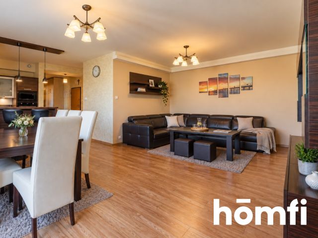FOR RENT 3-ROOM APARTMENT WITH 2 PARKING PLACES IN THE GARAGE AND A BALCONY - Квартира - Оренда - Rzeszów, Zawiszy Czarnego