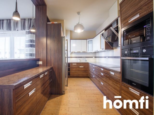 FOR RENT 3-ROOM APARTMENT WITH 2 PARKING PLACES IN THE GARAGE AND A BALCONY - Квартира - Оренда - Rzeszów, Zawiszy Czarnego