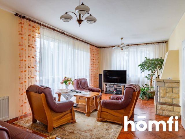 Multi-generational house 278 m² | 2 plots | Zgierz - Дім - Продаж - Zgierski, Zgierz