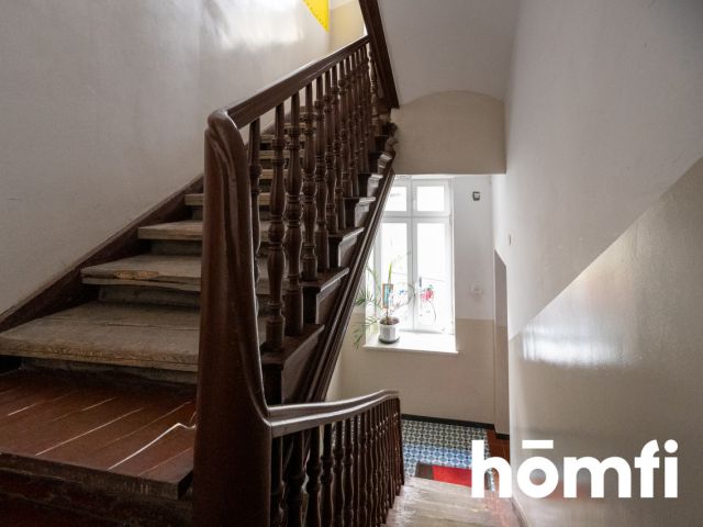 For Sale: Unique Apartment in a Historic Tenement Building on Karmelicka Street, Kraków - Квартира - Продаж - Kraków, Śródmieście
