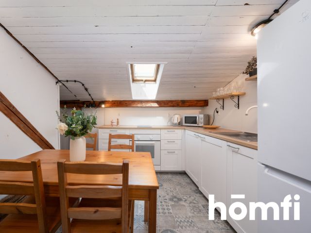 For Sale: Unique Apartment in a Historic Tenement Building on Karmelicka Street, Kraków - Квартира - Продаж - Kraków, Śródmieście