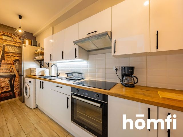 Central Łódź | 7 rooms | PLN 8,840/month | Free management for a year - Apartment - Sale - Łódź, Polesie