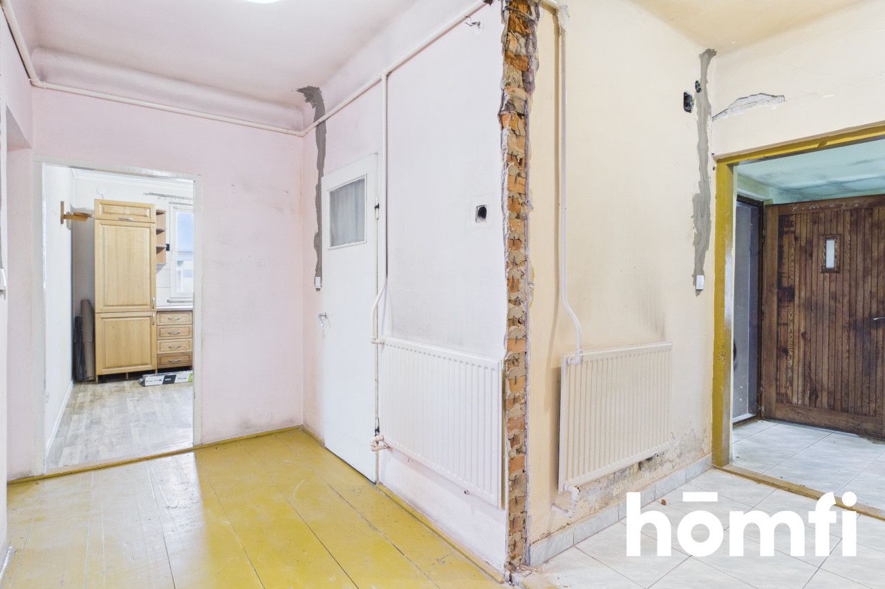 House with potential in Lesiów, 65 m² - Дім - Продаж - Radomski, Jastrzębia / Lesiów