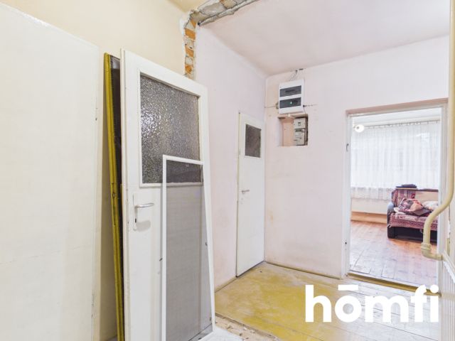 Dom z potencjałem w Lesiowie 65m2 - Dom - Sprzedaż - Radomski, Jastrzębia / Lesiów